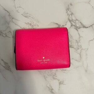 Kate Spade Fuchsia Wallet